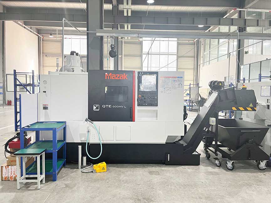 成都易德利機械新設備到廠