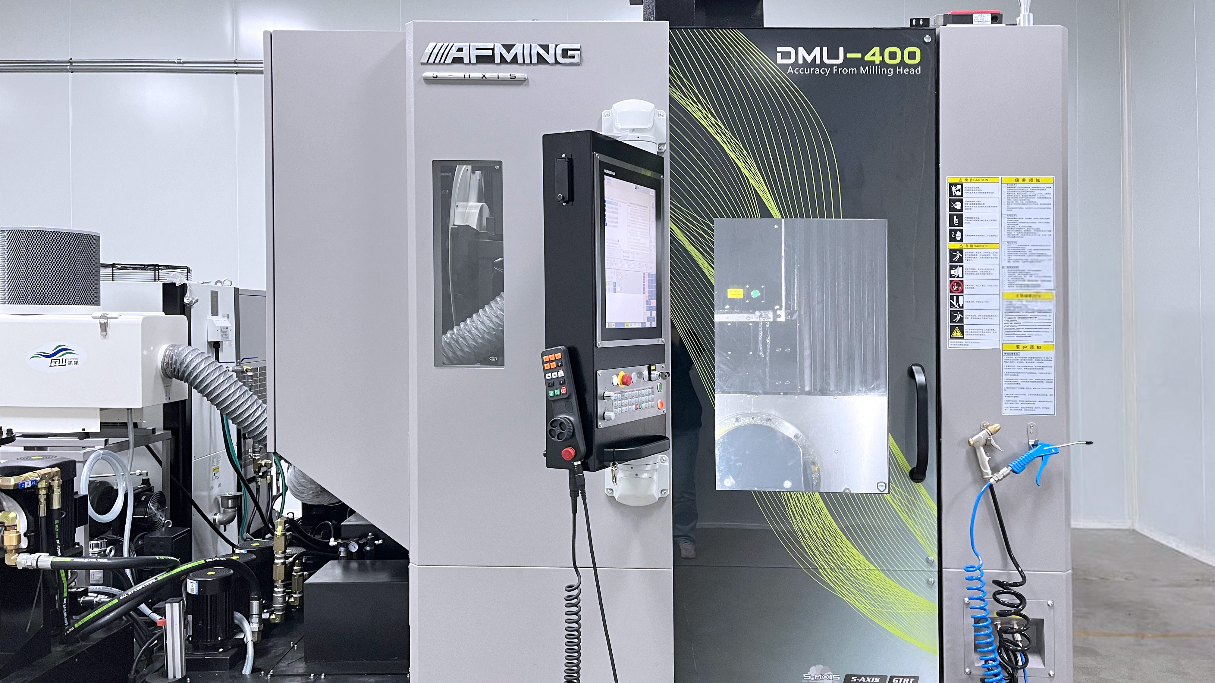 公司引進五軸加工中心，精密制造能力再升級